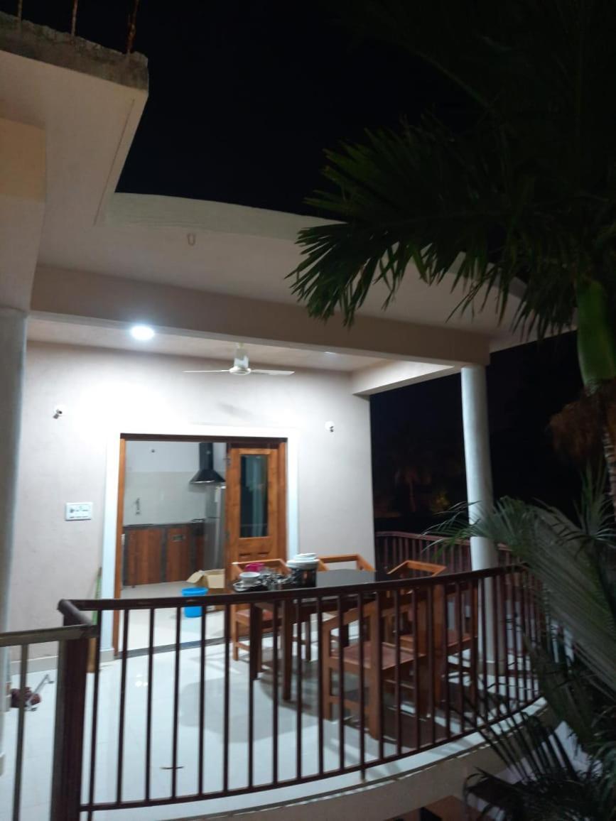 Esha Apartment Calangute Zimmer foto